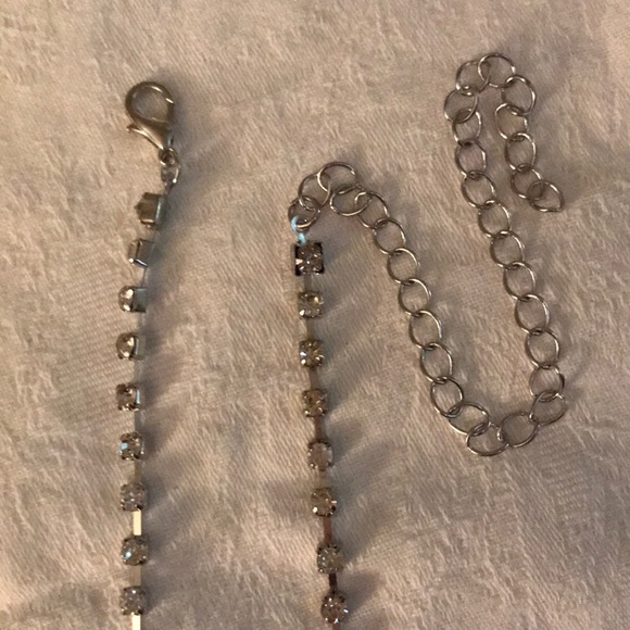 New! Rhinestone Body Chain - Picture 8 of 9